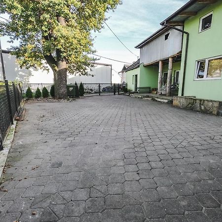 Twoja Przestrzen Noclegi Pokoje Mieszkanie Do Wynajecia Nowy Sacz Ngoại thất bức ảnh